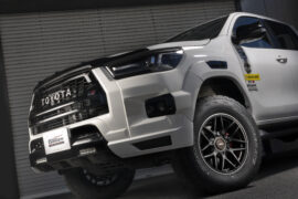 TOYOTA GRハイラックス