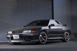 GT-R R32 ホイール:18×9.5J +12 5H114 タイヤ:DUNLOP SP SPORT MAXX 255/35R18