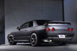 GT-R R32 ホイール:18×9.5J +12 5H114 タイヤ:DUNLOP SP SPORT MAXX 255/35R18