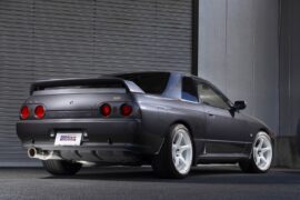 GT-R R32 ホイール:18×9.5J +12 5H114 タイヤ:DUNLOP SP SPORT MAXX 255/35R18
