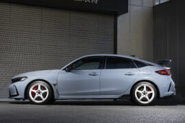 CIVIC TypeR FL5 ホイール:18×9.5J +45 5H120 タイヤ:DUNLOP SP SPORT MAXX 235/40R18